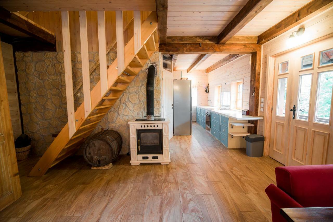 Sunny House With Sauna ビストリツァ・オプ・ソトリ エクステリア 写真
