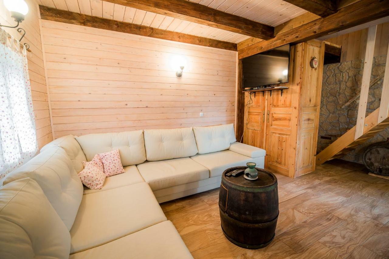 Sunny House With Sauna ビストリツァ・オプ・ソトリ エクステリア 写真